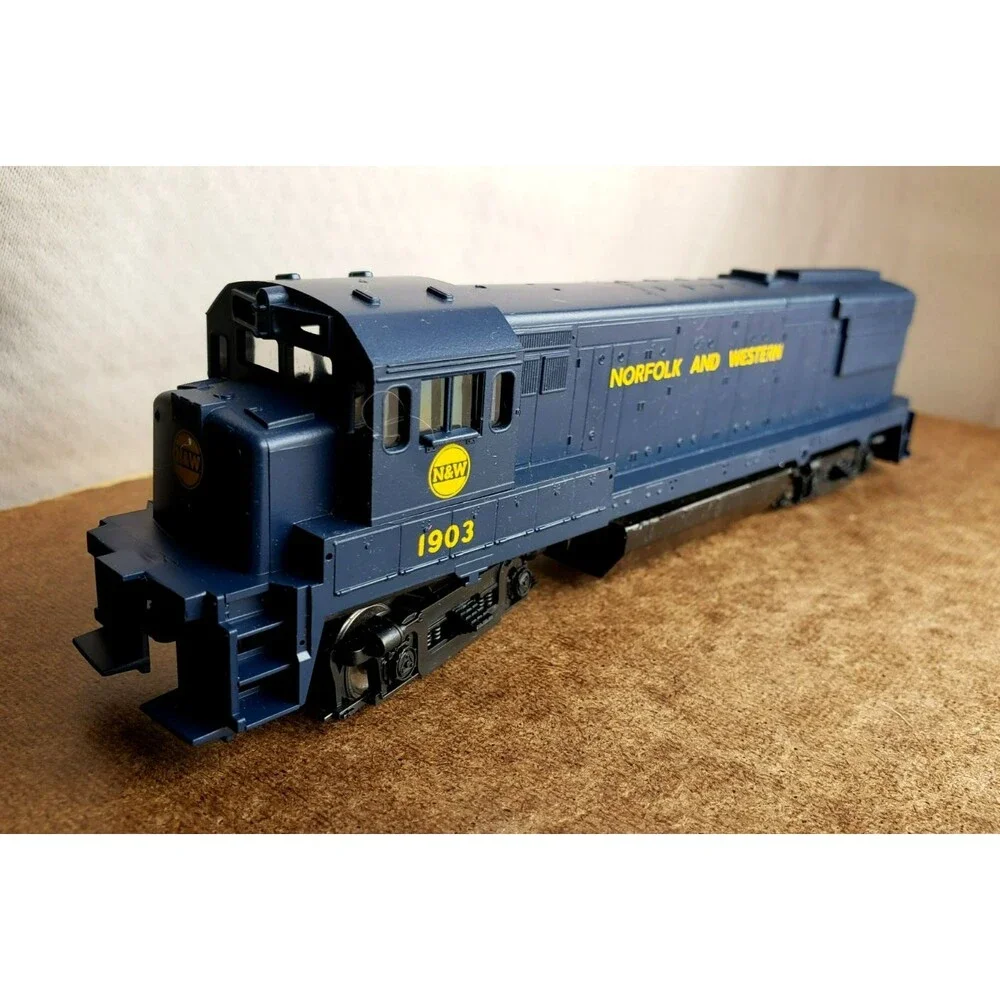 Vintage ATHEARN HO Scale GE U28B Diesel LOCOMOTIVE Norfolk & Western #1903 Blue